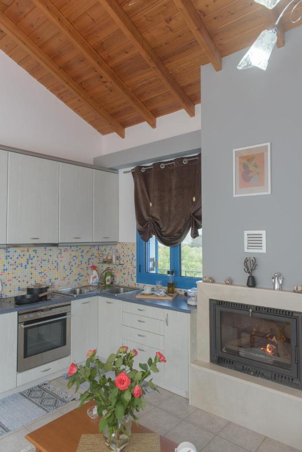 Samian Thalia Apartment Pagondas Kültér fotó
