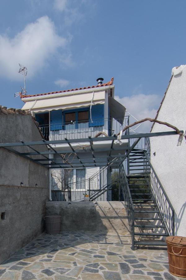 Samian Thalia Apartment Pagondas Kültér fotó